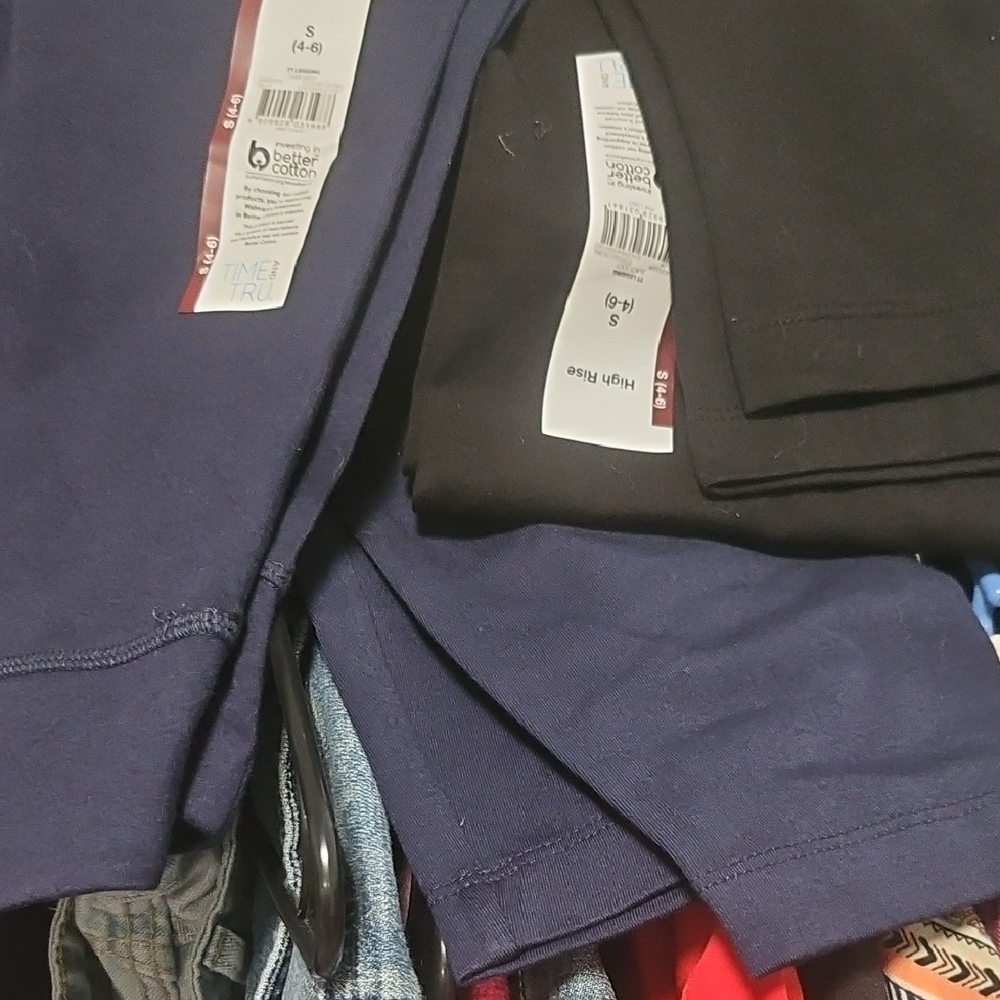 3 Pairs Womens Black and Navy Leggings NWT size 4-6 (s) soft and sturdy